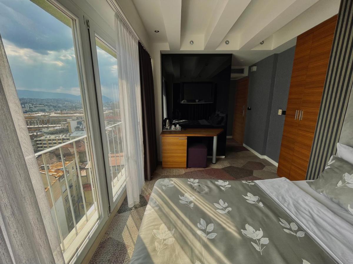 Hotel City View Deluxe Sarajevo Bagian luar foto